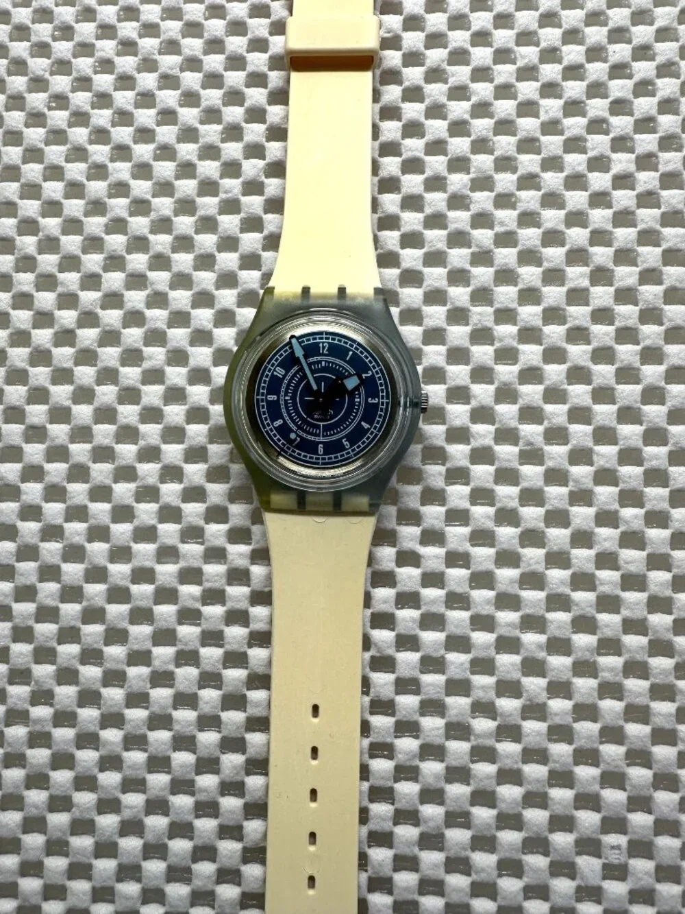 Swatch Watch Blue Jacket SKN104 Vintage 1999/2000
